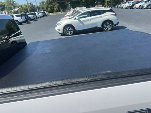 Used 2019 Ford F150 XL w/ Equipment Group 101A Mid RWD image 10