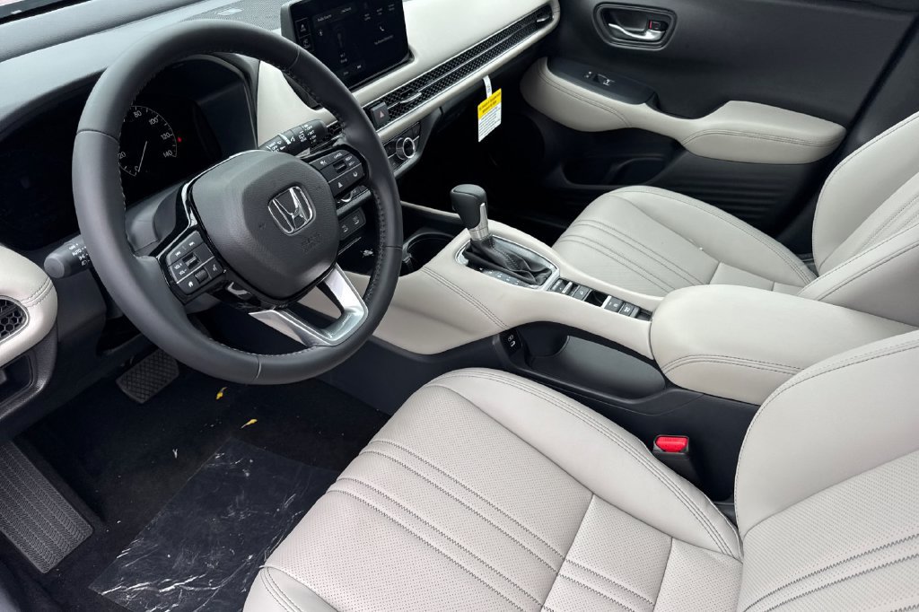 New 2027 Honda HR-V EX-L image 10