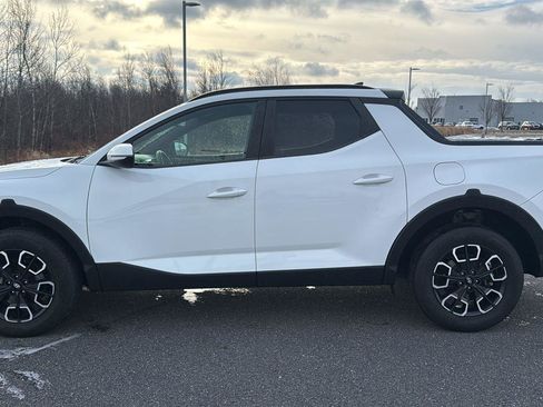 Used 2022 Hyundai Santa Cruz SEL Premium image 13