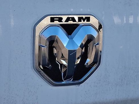 New 2023 RAM 3500 Tradesman w/ Chrome Appearance Group AWD/4WD image 10
