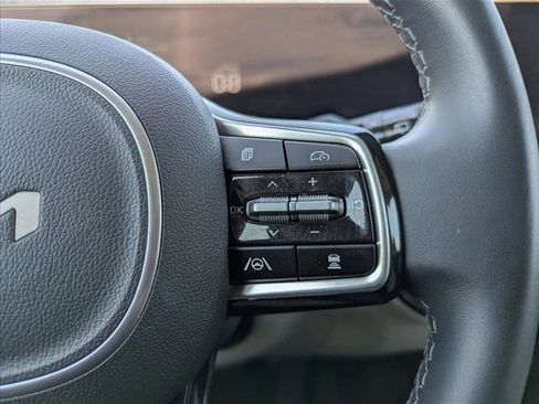 Used 2025 Kia Sorento EX w/ Panoramic Sunroof Package AWD/4WD image 14