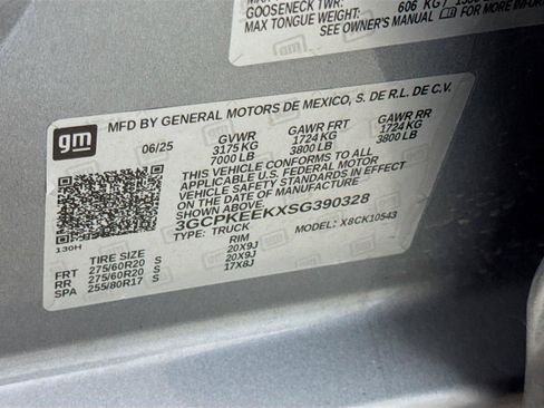 Certified 2025 Chevrolet Silverado 1500 RST AWD/4WD image 30