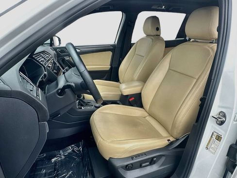 Used 2022 Volkswagen Tiguan SEL R-Line AWD/4WD image 20