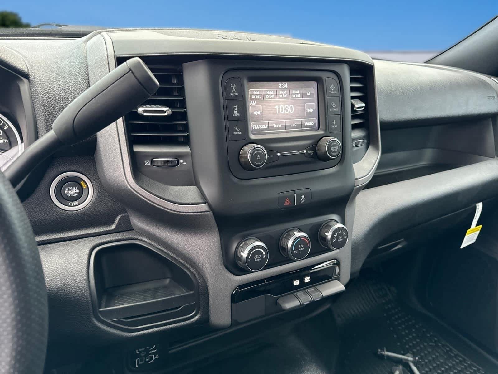 New 2024 RAM 3500 Tradesman AWD/4WD image 30