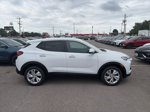 New 2026 Buick Encore GX Preferred AWD/4WD image 7