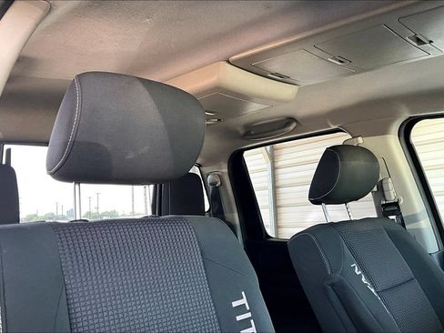 Used 2014 Nissan Titan PRO-4X AWD/4WD image 21