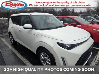 Used 2024 Kia Soul LX w/ Option Group 015