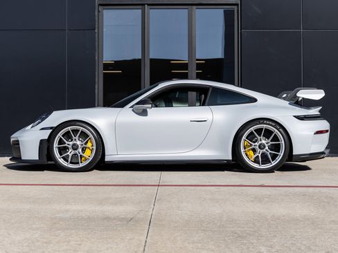 Used 2026 Porsche 911 GT3 image 2