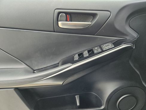 Used 2023 Lexus IS 300 w/ Comfort Package RWD image 14