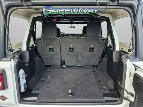 Used 2023 Jeep Wrangler Unlimited Sport AWD/4WD image 5