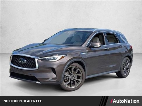 Used 2019 INFINITI QX50 Essential w/ Sensory Package FWD image 1