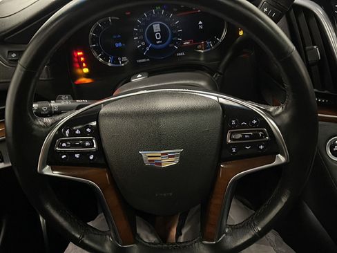 Used 2020 Cadillac Escalade Luxury w/ Escalade Sport Edition AWD/4WD image 4