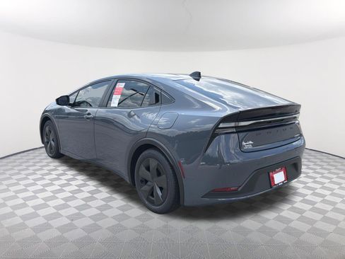 New 2026 Toyota Prius Plug-In Hybrid FWD image 3