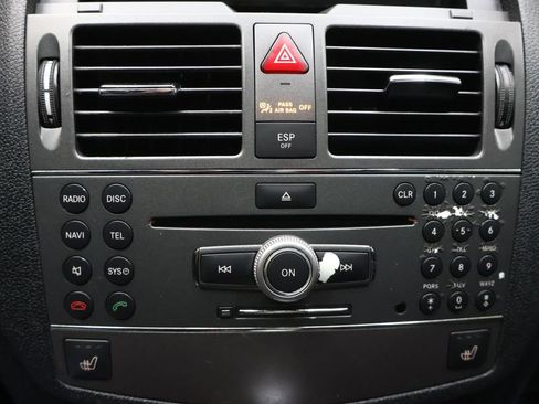 Used 2010 Mercedes-Benz C 300 4MATIC Sedan image 22