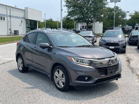Used 2019 Honda HR-V EX image 3