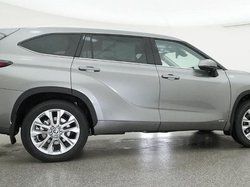 New 2026 Toyota Highlander Limited AWD/4WD image 26