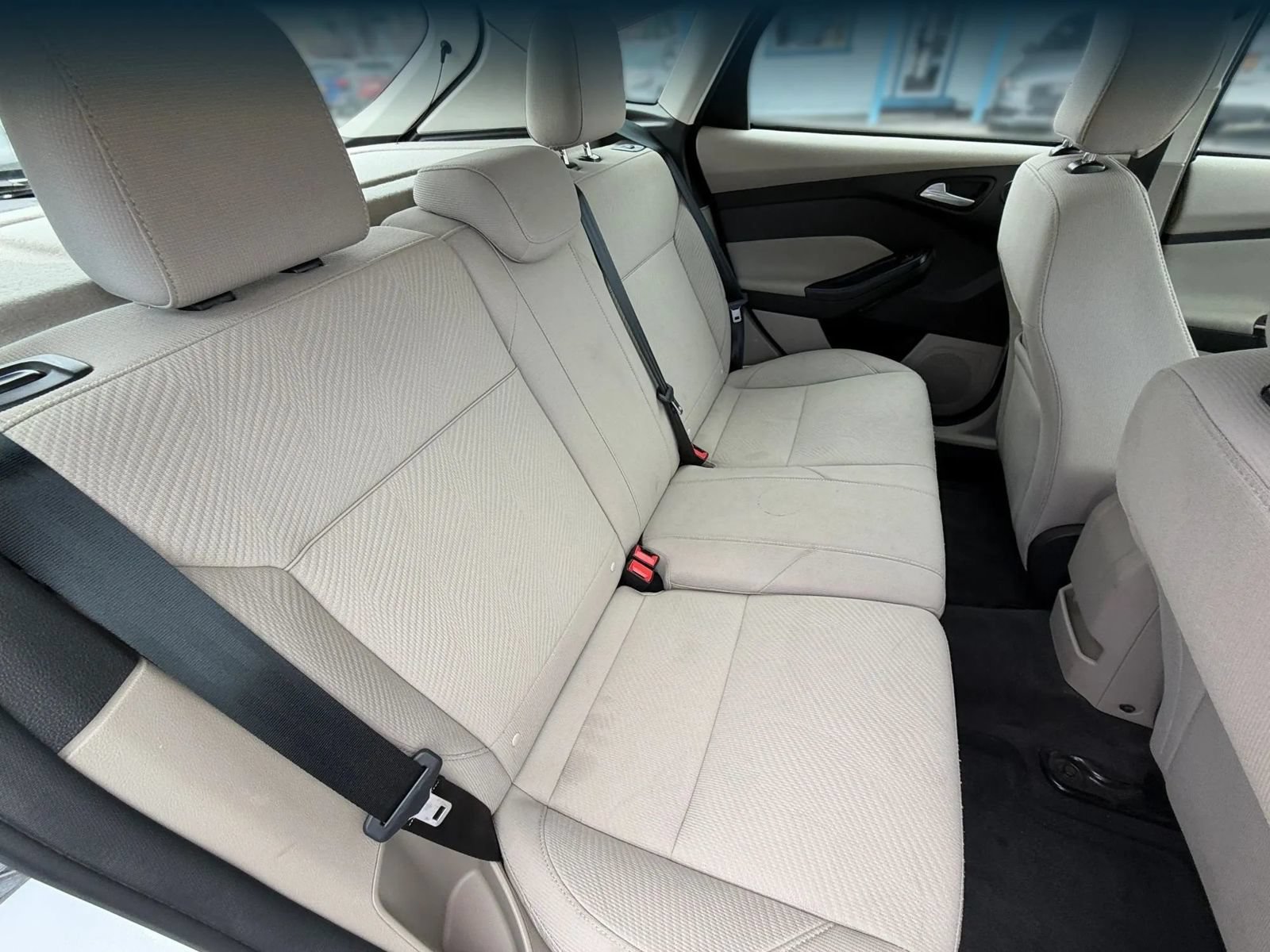 Used 2018 Ford Focus Electric Hatchback FWD image 24