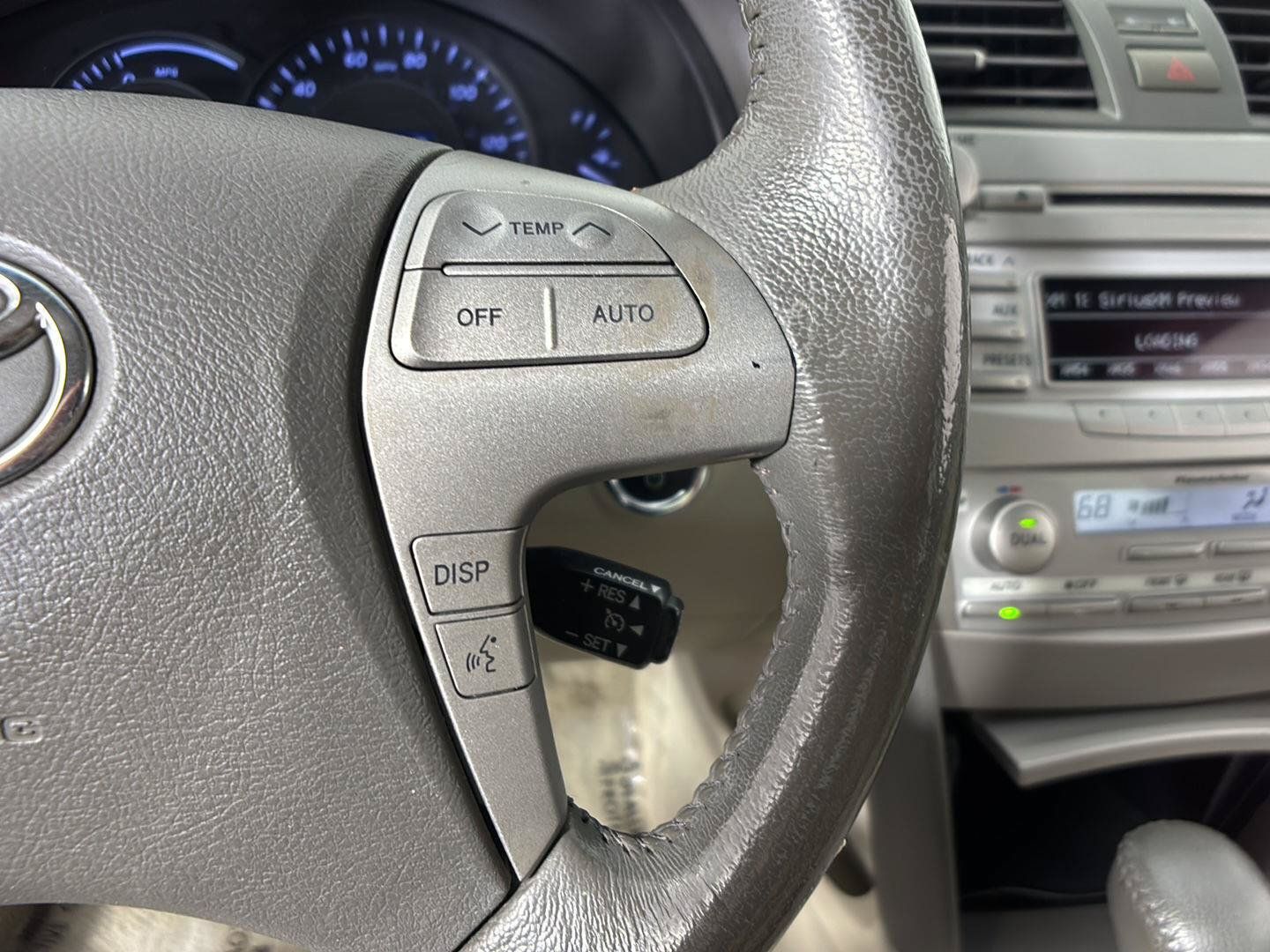Used 2010 Toyota Camry Hybrid w/ Upgrade Pkg FWD image 27