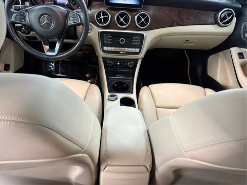 Used 2019 Mercedes-Benz GLA 250 4MATIC image 22