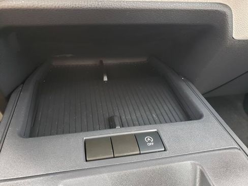 Used 2026 Toyota Corolla Cross L FWD image 19