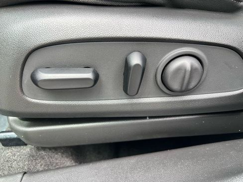 Used 2023 Buick Encore GX Essence w/ Experience Buick Package AWD/4WD image 25
