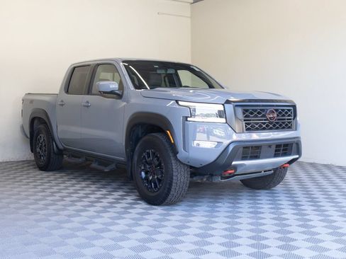Used 2022 Nissan Frontier PRO-4X w/ Pro-4X Premium Package AWD/4WD image 6
