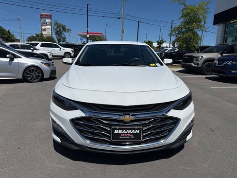 Used 2023 Chevrolet Malibu LT FWD image 2