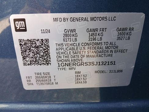 Used 2025 Chevrolet Traverse LT image 29