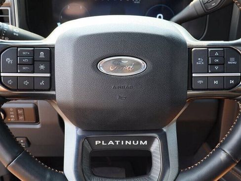 Used 2024 Ford F350 Platinum AWD/4WD image 21