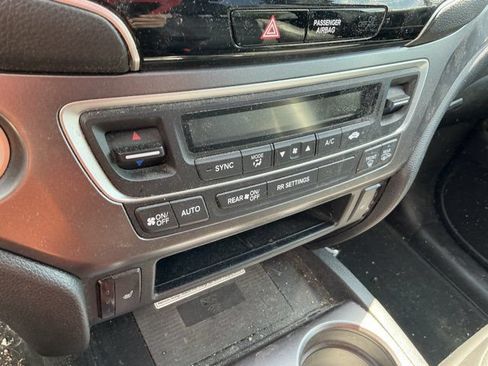 Used 2023 Honda Passport EX-L image 26