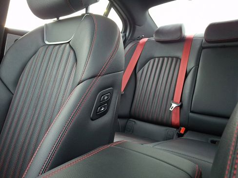 Certified 2023 Genesis G70 2.0T w/ Sport Prestige Package image 18