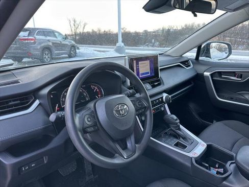 Certified 2025 Toyota RAV4 XLE image 21