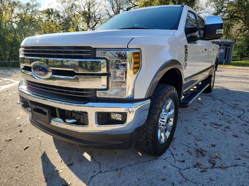 Used 2019 Ford F250 King Ranch w/ Chrome Package image 3