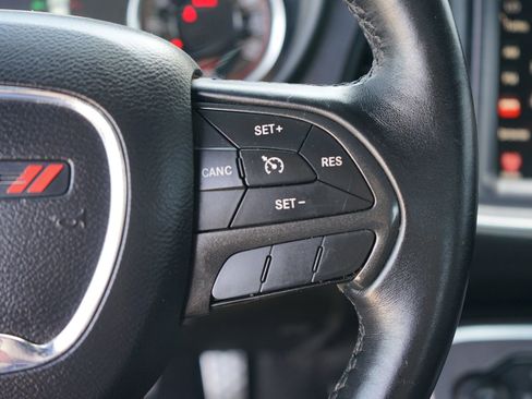 Used 2016 Dodge Challenger R/T w/ Driver Convenience Group image 29