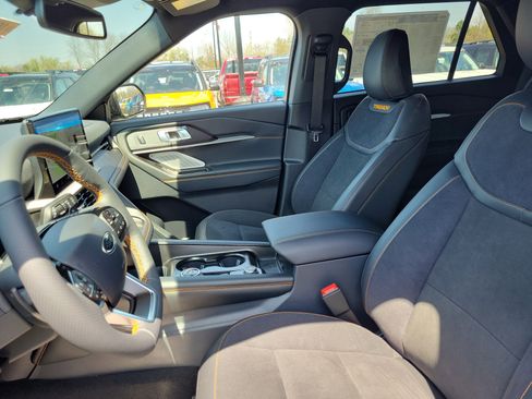 New 2026 Ford Explorer Tremor AWD/4WD image 14