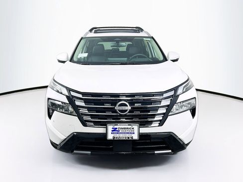 New 2026 Nissan Rogue Platinum w/ Platinum Premium Package image 2