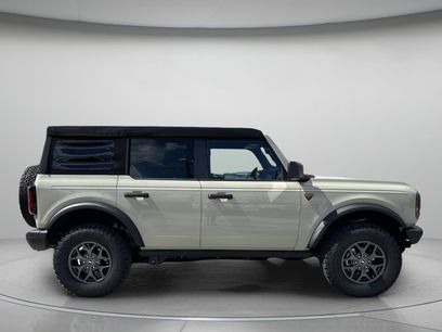 New 2025 Ford Bronco Badlands