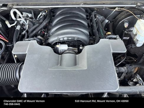 Used 2019 Chevrolet Suburban LT AWD/4WD image 27