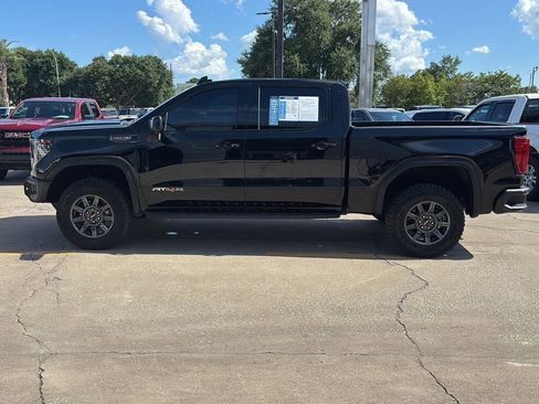 Used 2024 GMC Sierra 1500 AT4X image 4