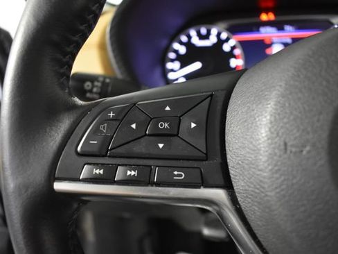 Used 2023 Nissan Sentra SV w/ SV Premium Package FWD image 16