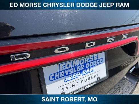 Used 2024 Dodge Durango GT RWD image 12