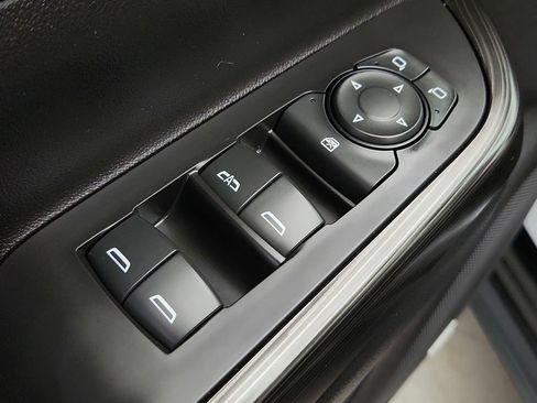 Used 2019 GMC Acadia SLT w/ GMC Pro Grade Package AWD/4WD image 23