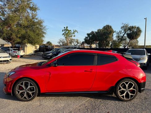 Used 2020 Hyundai Veloster N image 8