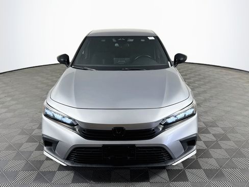 Used 2023 Honda Civic Sport image 2