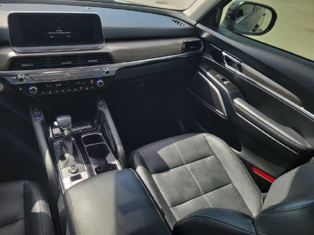 Used 2022 Kia Telluride EX w/ EX Premium Package AWD/4WD image 17