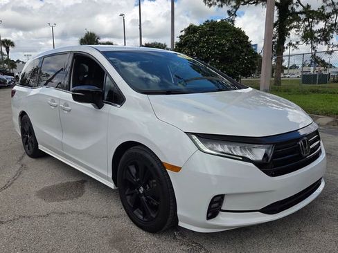 Used 2023 Honda Odyssey Sport image 7