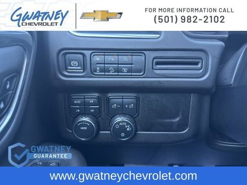 Used 2024 Chevrolet Tahoe Z71 w/ Luxury Package image 22