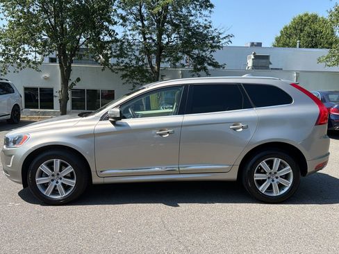 Used 2016 Volvo XC60 T6 Platinum w/ Climate Package AWD/4WD image 2