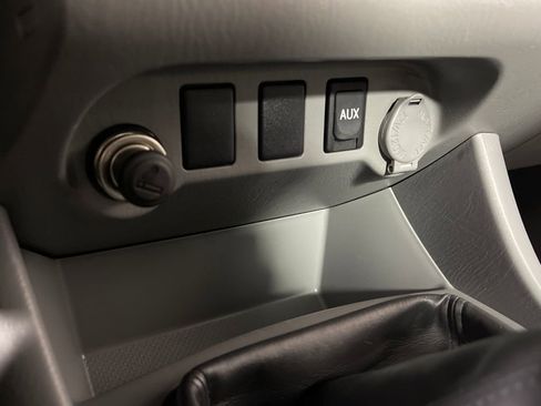 Used 2010 Toyota Tacoma 2WD Access Cab image 30