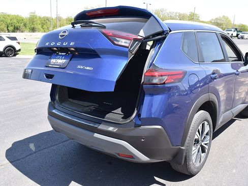 Used 2023 Nissan Rogue SV w/ SV Premium B Package AWD/4WD image 28